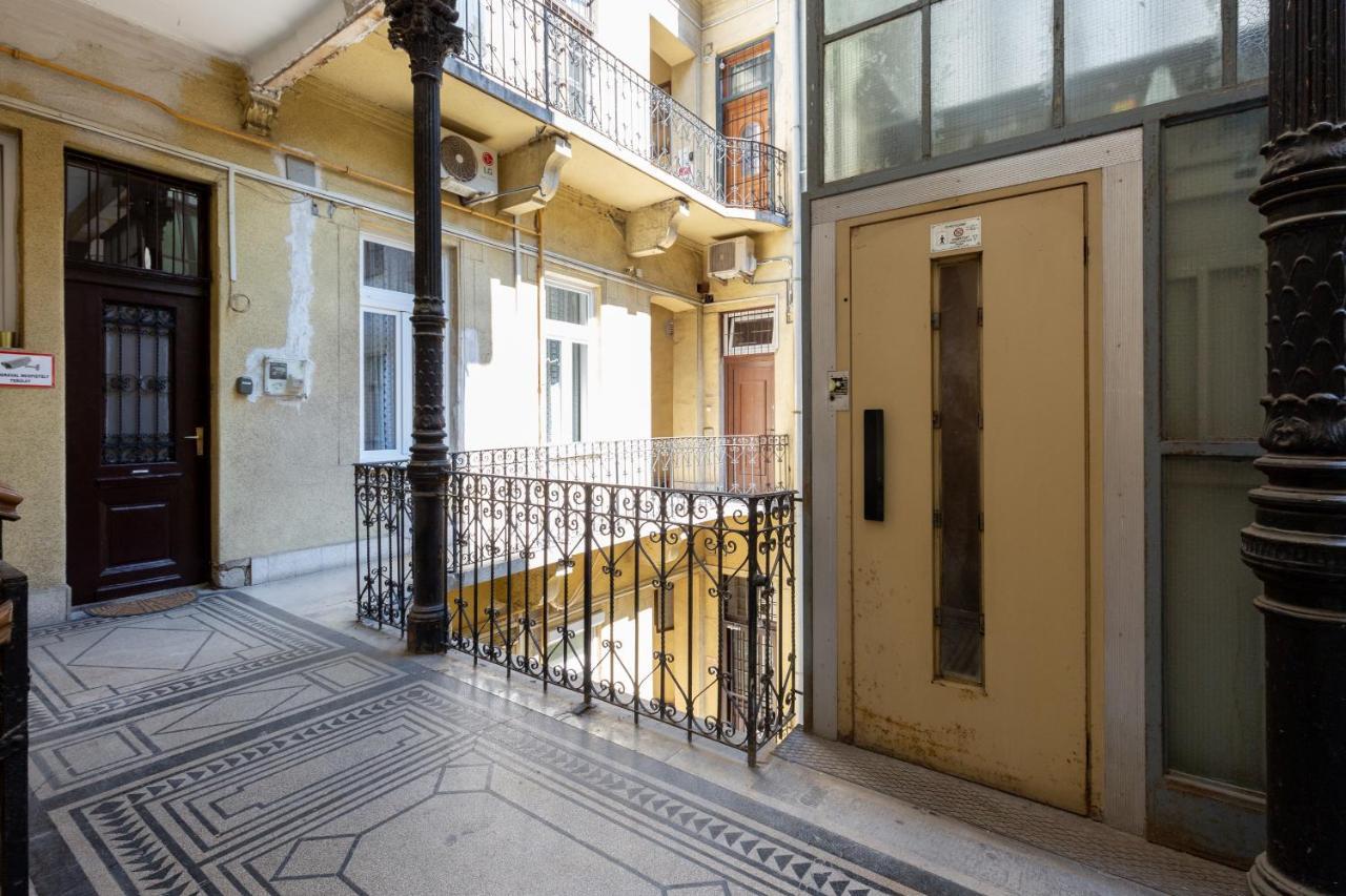 Bien Apartment Budapest Exteriör bild