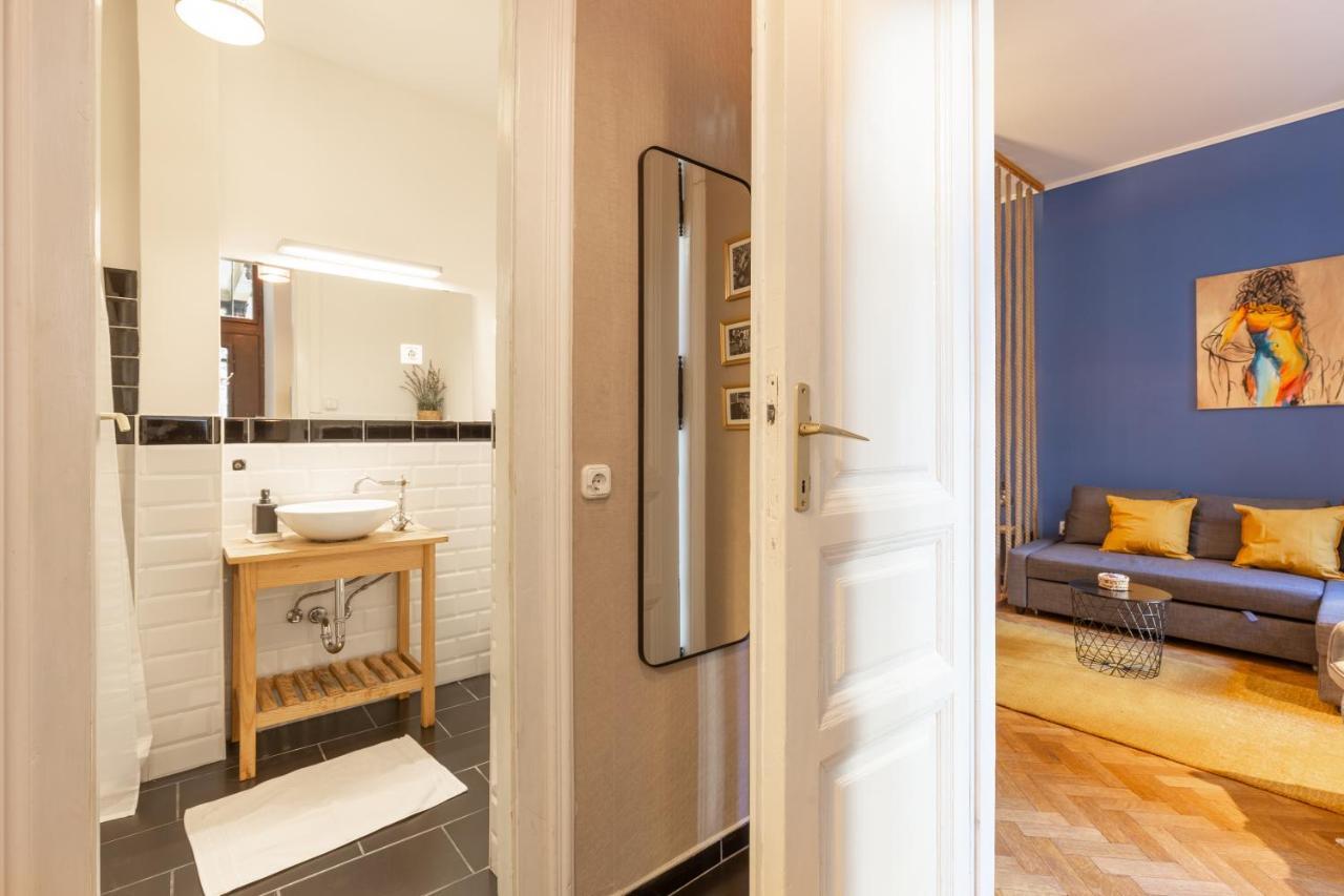 Bien Apartment Budapest Exteriör bild