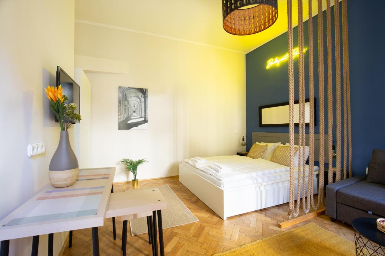 Bien Apartment Budapest Exteriör bild