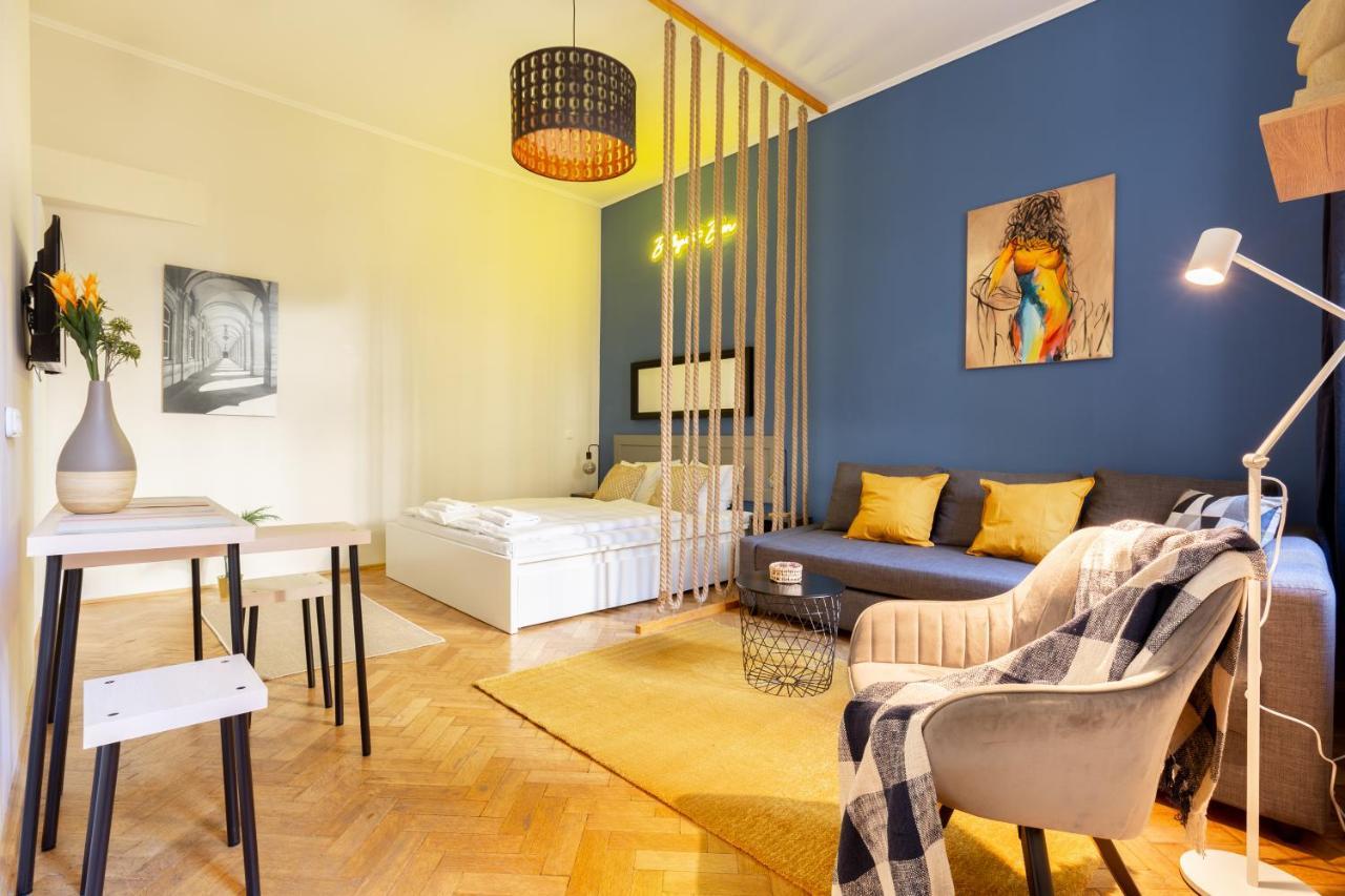 Bien Apartment Budapest Exteriör bild